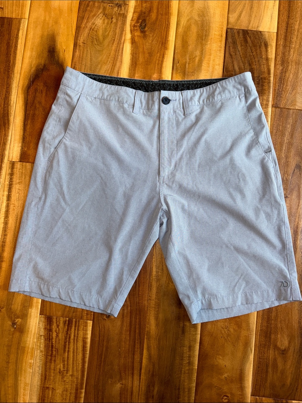 7 Diamonds Light gray/blue Flat Front Shorts - Modern Everyday Wear